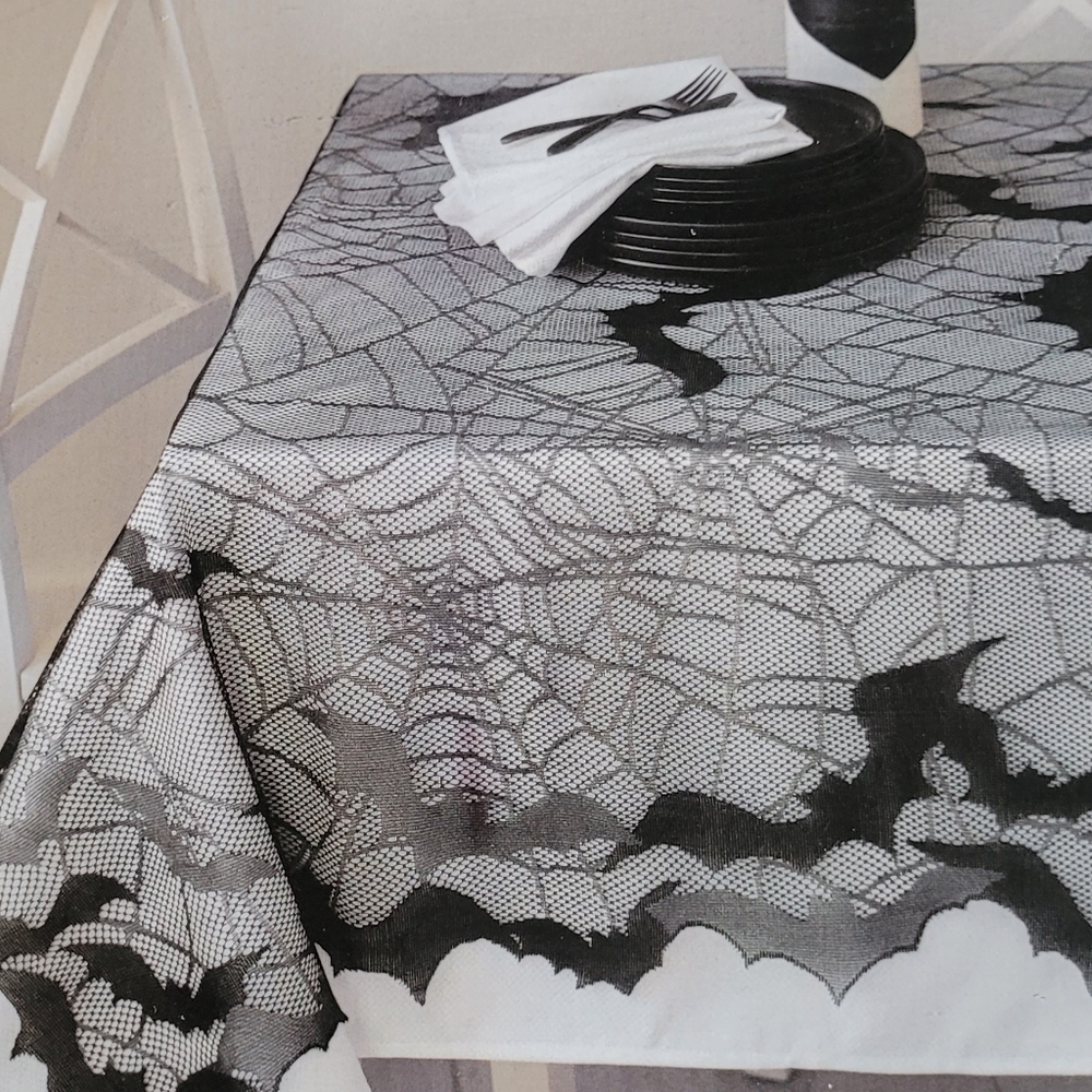 NWT bats spiderweb lace tablecloth goth Halloween